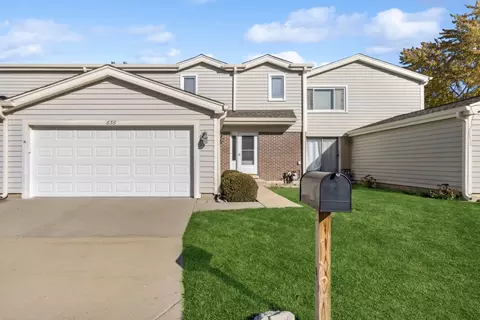 636 Claridge Cir, Hoffman Estates, IL 60169