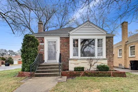 5057 N Nottingham Ave, Chicago, IL 60656