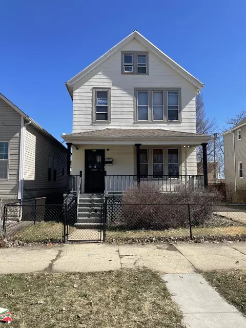 7849 S Woodlawn Ave, Chicago, IL 60619