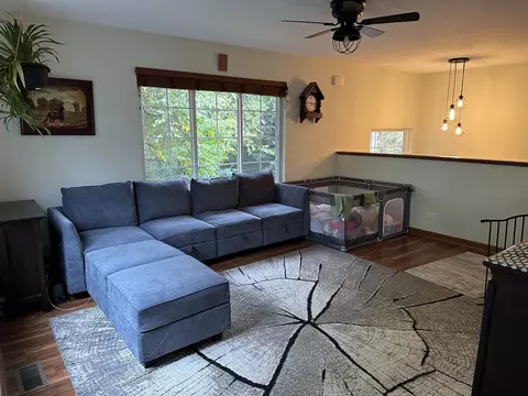 2039 Concord Dr #2039, Mchenry, IL 60050 photo 4