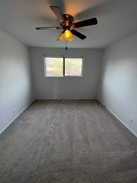 491 S Navajo Trl, Wheeling, IL 60090 photo 25