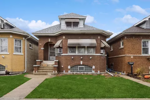 5324 W School St, Chicago, IL 60641