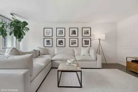 40 E Cedar St #19A, Chicago, IL 60611 photo 8
