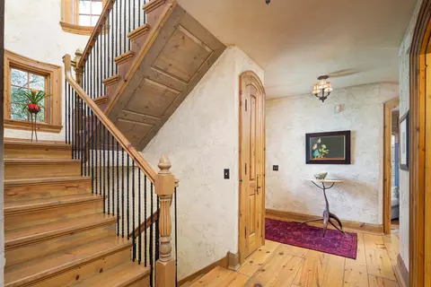 675 N Eagle St, Naperville, IL 60563 photo 23