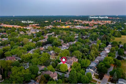 675 N Eagle St, Naperville, IL 60563 photo 3