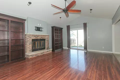 2170 Savannah Rd, Elgin, IL 60123 photo 13