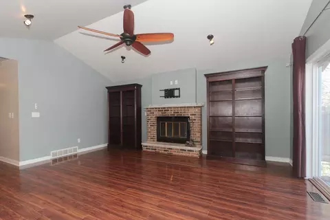 2170 Savannah Rd, Elgin, IL 60123 photo 12
