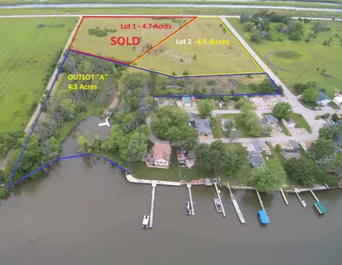 6250 N Dresden Rd, Morris, IL 60450