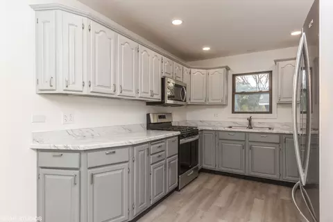 23324 W Grinton Dr, Plainfield, IL 60586 photo 5