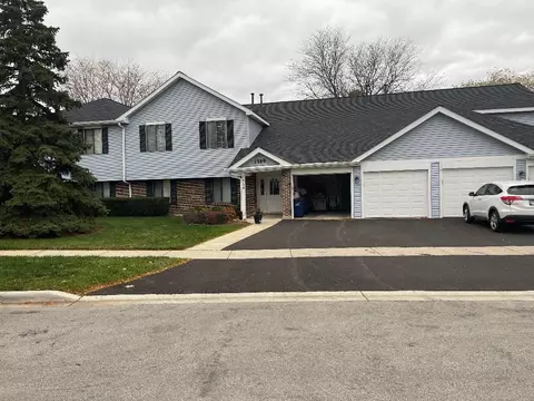 1500 Harbour Ct #1A, Schaumburg, IL 60193