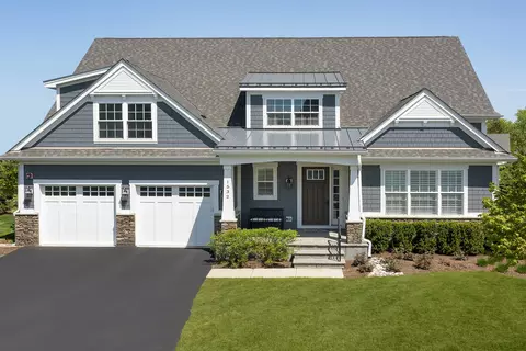 1532 Woodview Ln, Northbrook, IL 60062