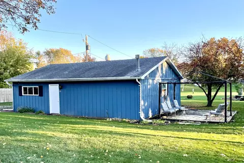 305 W Grant St, Lostant, IL 61334 photo 10