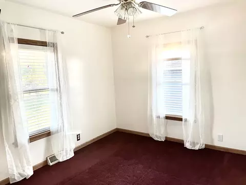 305 W Grant St, Lostant, IL 61334 photo 20