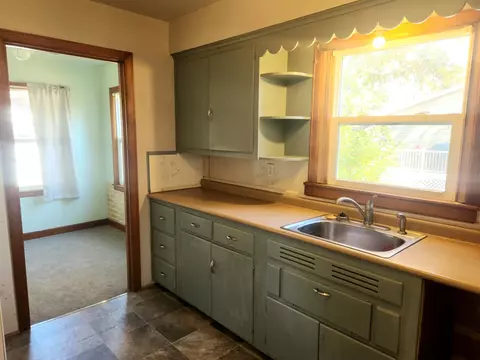 706 Locust St, Prophetstown, IL 61277 photo 5
