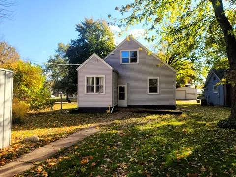 706 Locust St, Prophetstown, IL 61277 photo 13