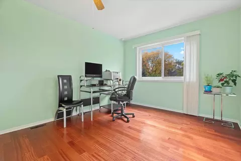 884 Cambridge Pl #124-C, Wheeling, IL 60090 photo 11