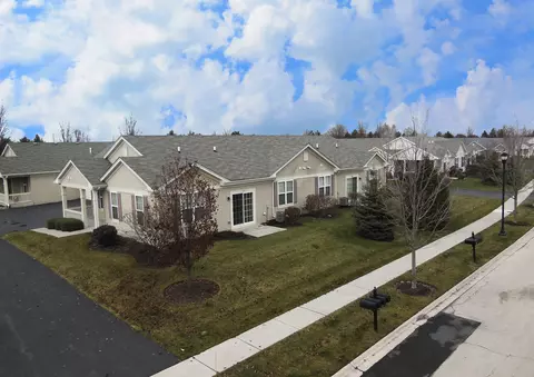1670 Hannah Ln #1670, Pingree Grove, IL 60140
