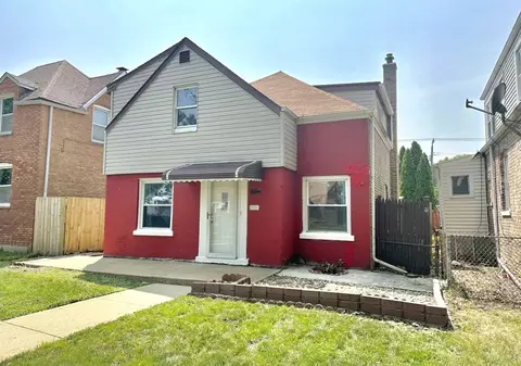 11104 S Avenue C, Chicago, IL 60617
