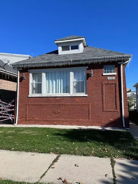 5635 S Mozart St, Chicago, IL 60629
