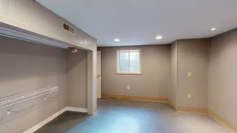 314 Royal Ct, Champaign, IL 61821 photo 19
