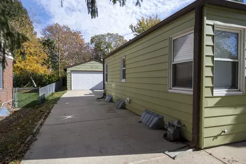 314 Royal Ct, Champaign, IL 61821 photo 22