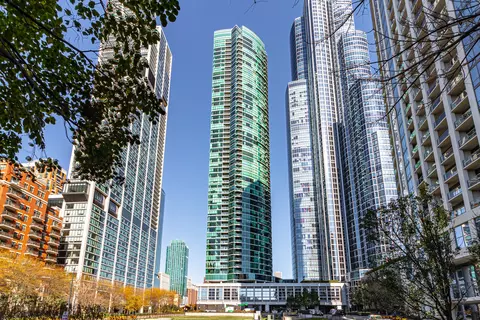 1201 S Prairie Ave #4106, Chicago, IL 60605