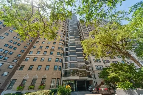 1418 N Lake Shore Dr #19, Chicago, IL 60610