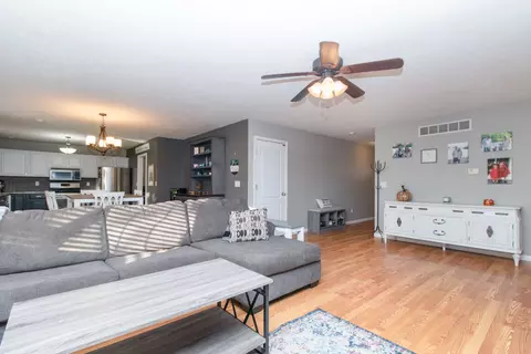 116 S Pintail Ln, Downs, IL 61736 photo 13