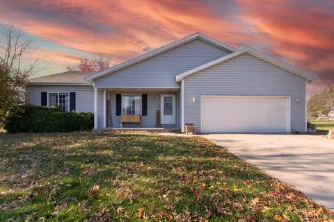 116 S Pintail Ln, Downs, IL 61736