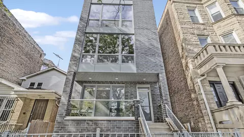1938 N Kedzie Ave #1W, Chicago, IL 60647