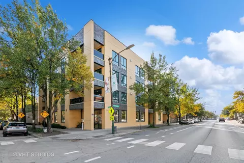 1017 N California Ave #1, Chicago, IL 60622