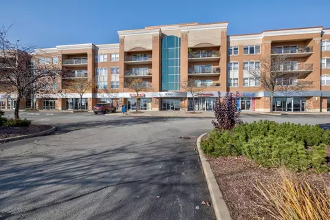 7050 183rd St #201, Tinley Park, IL 60477