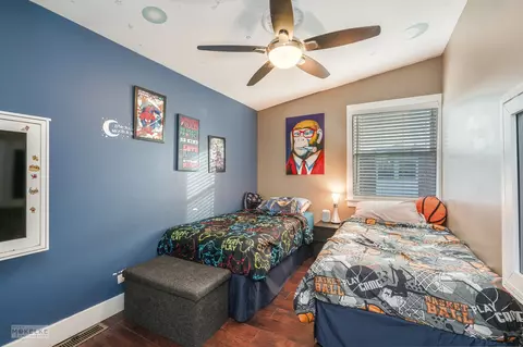 2039 Pine St #D, Des Plaines, IL 60018 photo 14