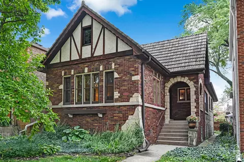 1725 N Newland Ave, Chicago, IL 60707