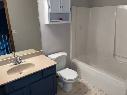 1221 Beacon Hill Ct, Normal, IL 61761 photo 23