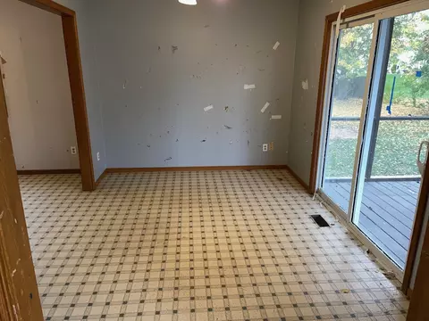 1221 Beacon Hill Ct, Normal, IL 61761 photo 11