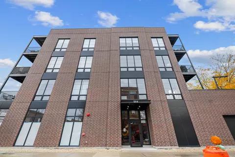 514 N Leavitt St #201, Chicago, IL 60612