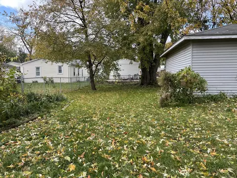 903 W College Ave, Normal, IL 61761 photo 35