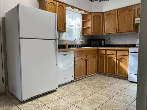 903 W College Ave, Normal, IL 61761 photo 5