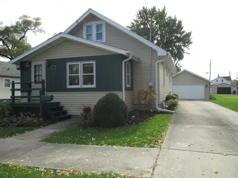 321 Nebraska St, Ottawa, IL 61350