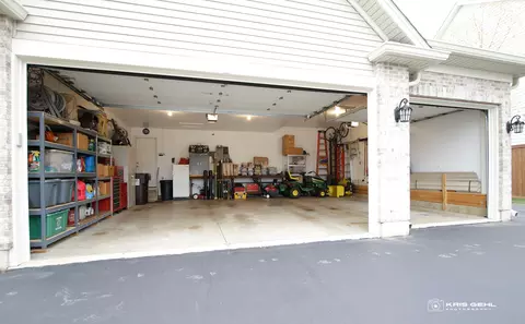 2403 Eisenhower Blvd, Mchenry, IL 60051 photo 24