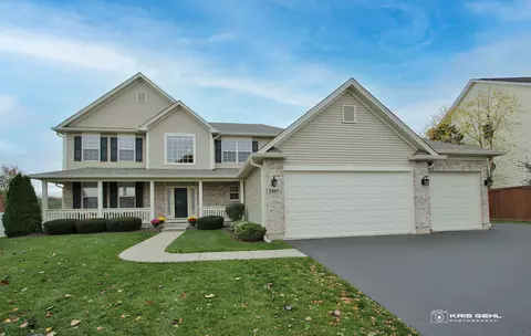 2403 Eisenhower Blvd, Mchenry, IL 60051