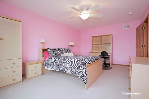 2403 Eisenhower Blvd, Mchenry, IL 60051 photo 21