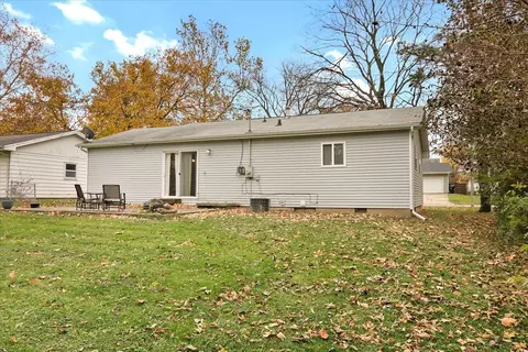 314 Rowe Dr, Bloomington, IL 61701 photo 17
