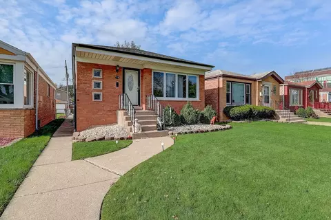 7710 S Christiana Ave, Chicago, IL 60652