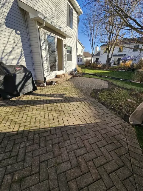 847 Teasel Ln, Aurora, IL 60504 photo 4