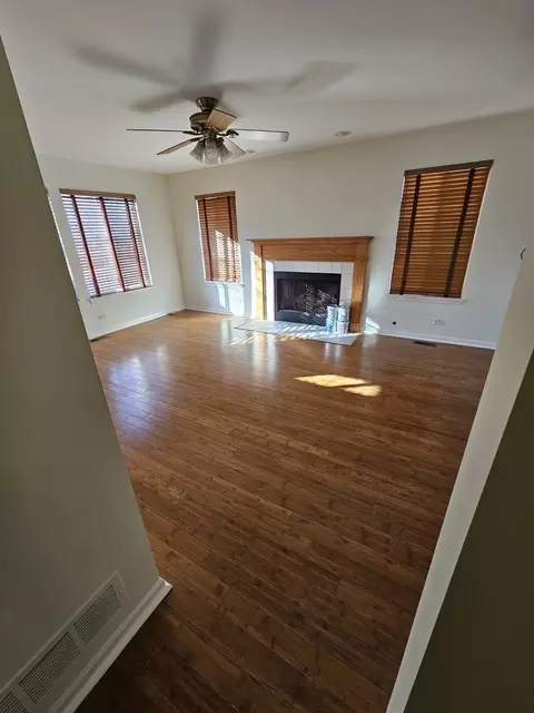 847 Teasel Ln, Aurora, IL 60504 photo 17