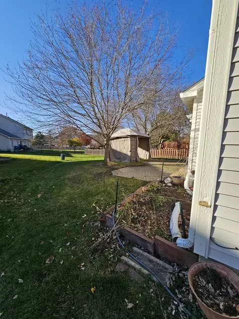 847 Teasel Ln, Aurora, IL 60504 photo 6