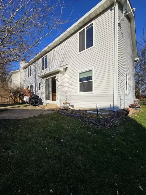 847 Teasel Ln, Aurora, IL 60504 photo 2