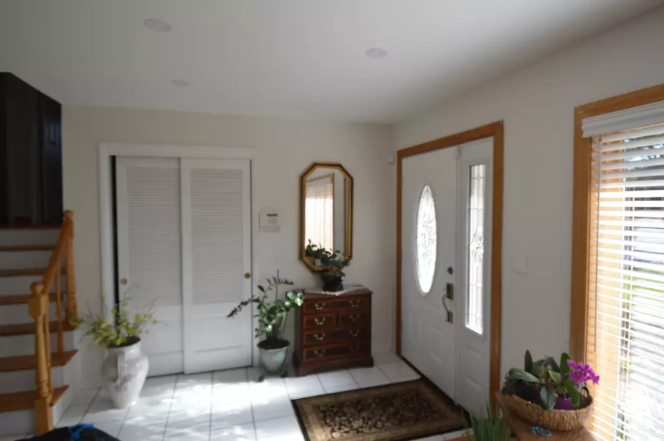  7632 Palma Ln, Morton Grove, IL 60053 photo 7